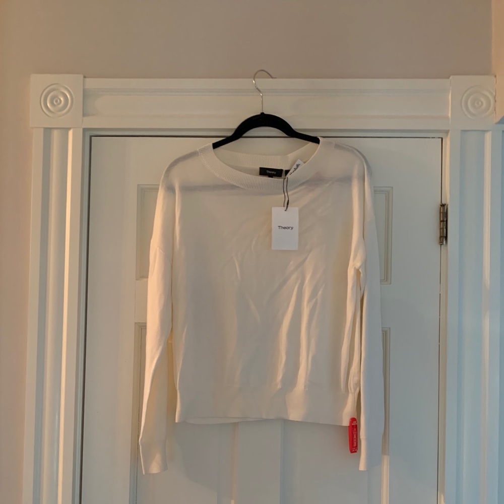 Theory “Criselle” Merino Wool Sweater NWT size M